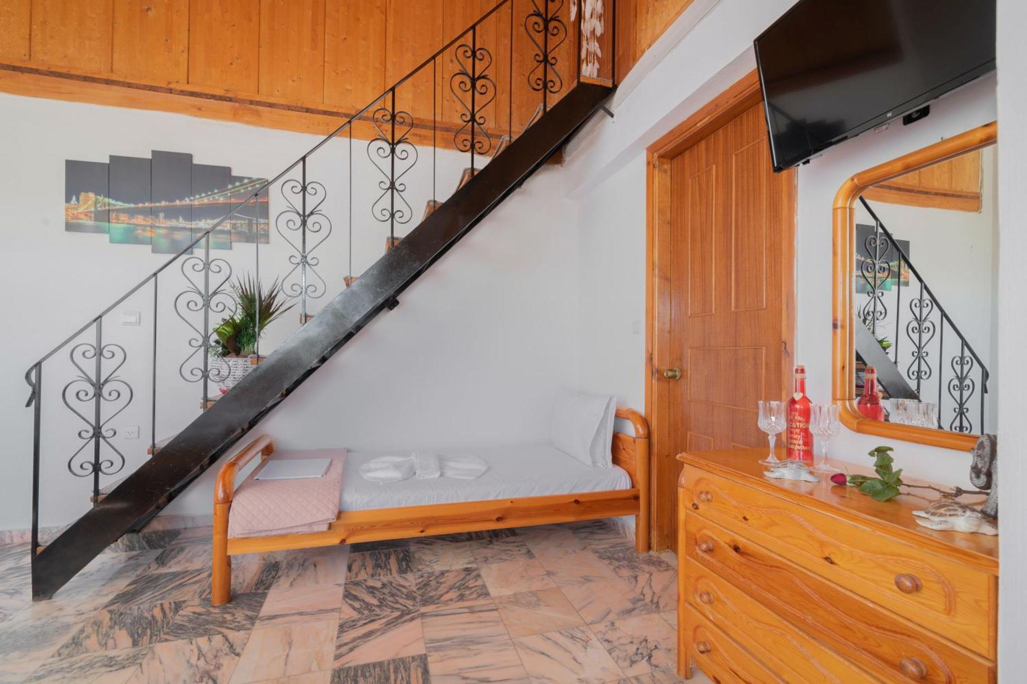 Agnadi Sea View Apartments Alykanas  Esterno foto